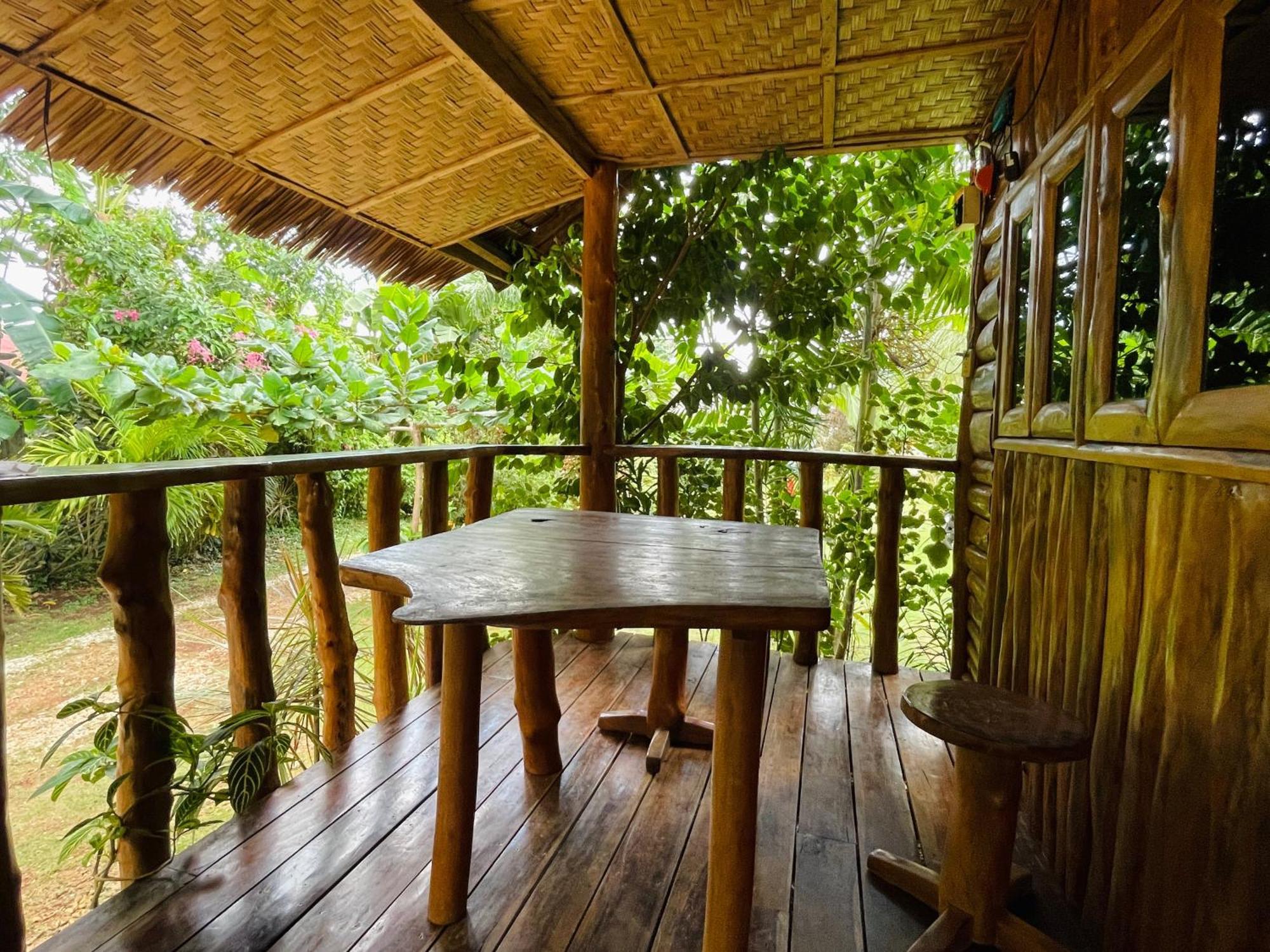 Travis Post Homestay Siquijor Exteriör bild